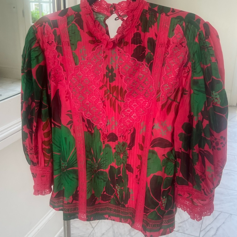 Farm Rio Floral Yard Women's Top - Picture 2 of 3